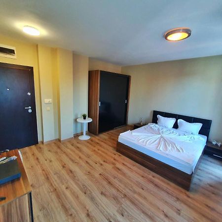 Apartments In Atlantic Pomorie Exterior photo