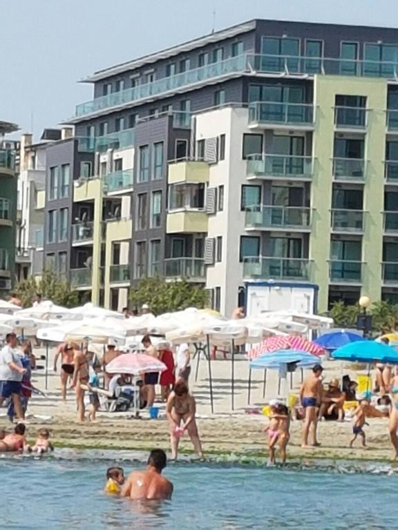 Apartments In Atlantic Pomorie Exterior photo